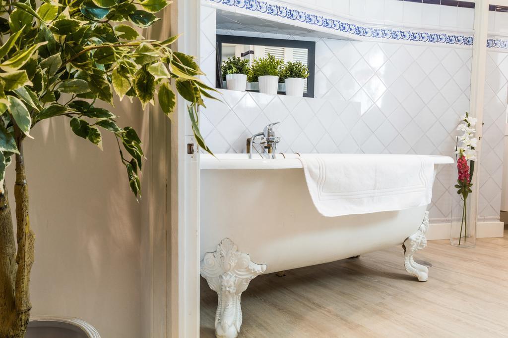 Apartament Pyr Select Plaza Santa Ana Madryt Zewnętrze zdjęcie