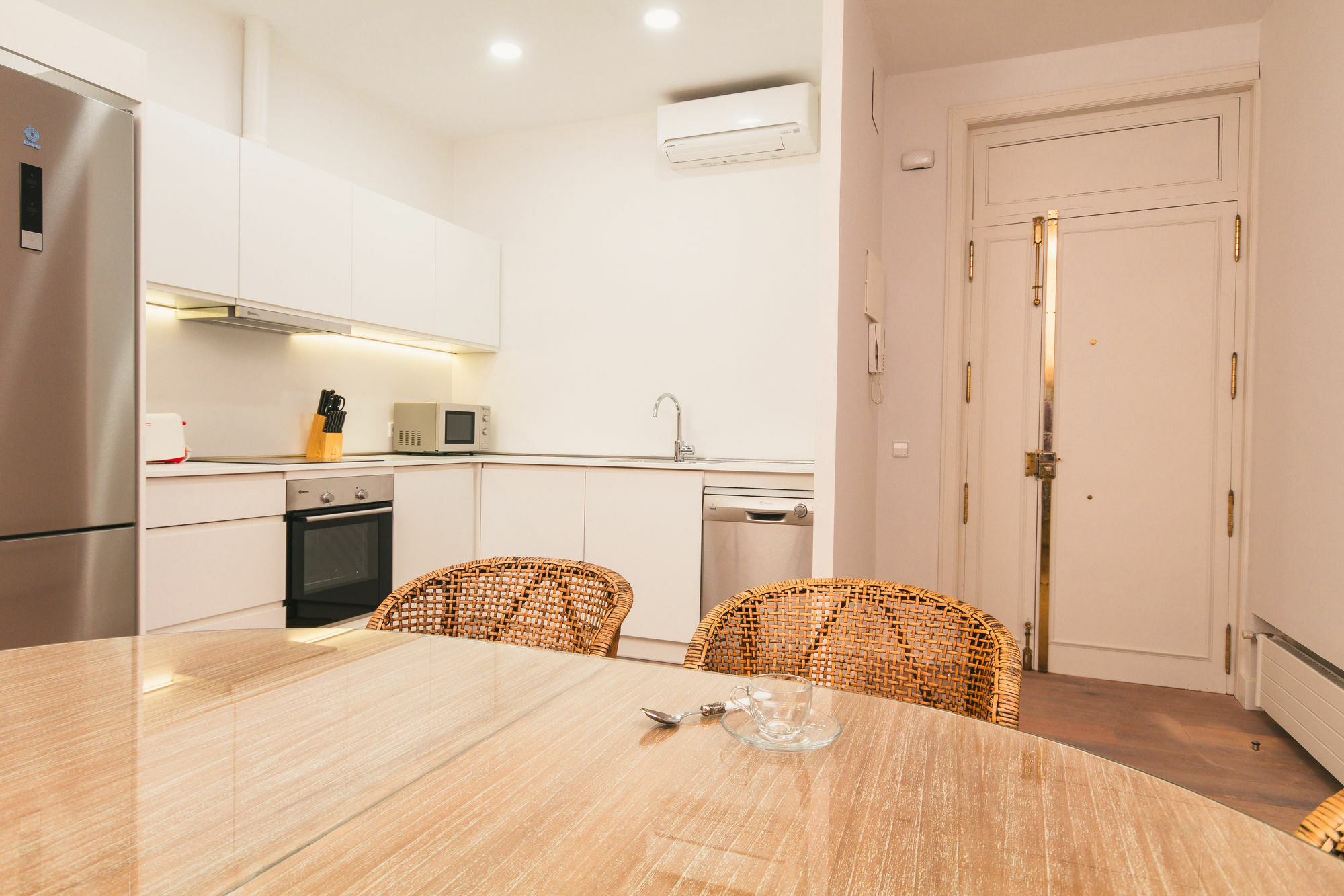 Apartament Pyr Select Plaza Santa Ana Madryt Zewnętrze zdjęcie